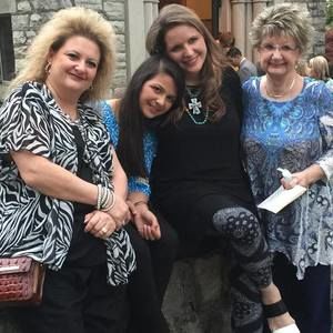 Meet your Posher, Amy